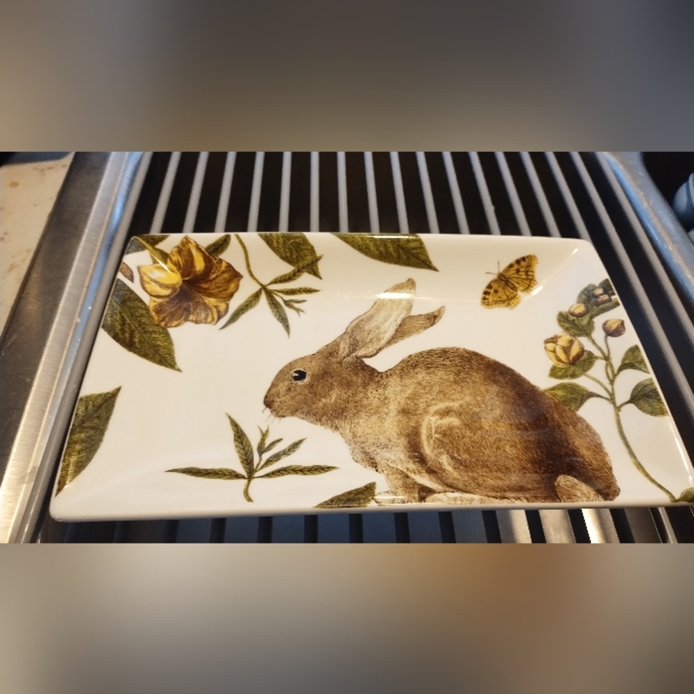 Artistic Accents  Garden Bunny Rabbit Serving Platter Tray Easter